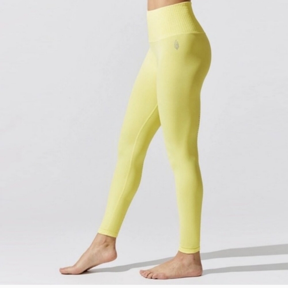 New free people good karma high waist leggings size M/L in yellow 💛 - Picture 9 of 12
